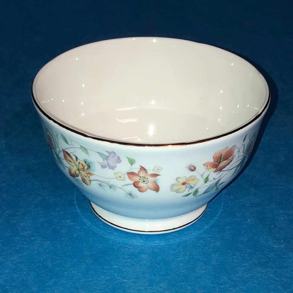 Duchess Bone China Evelyn: small bowl
